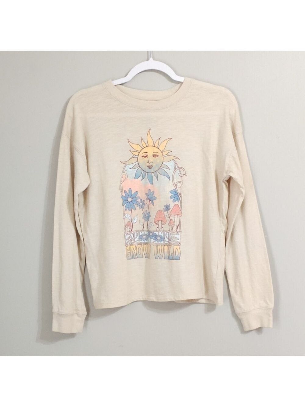 SO Cream Long Sleeve Tee with Tropical Graphic
